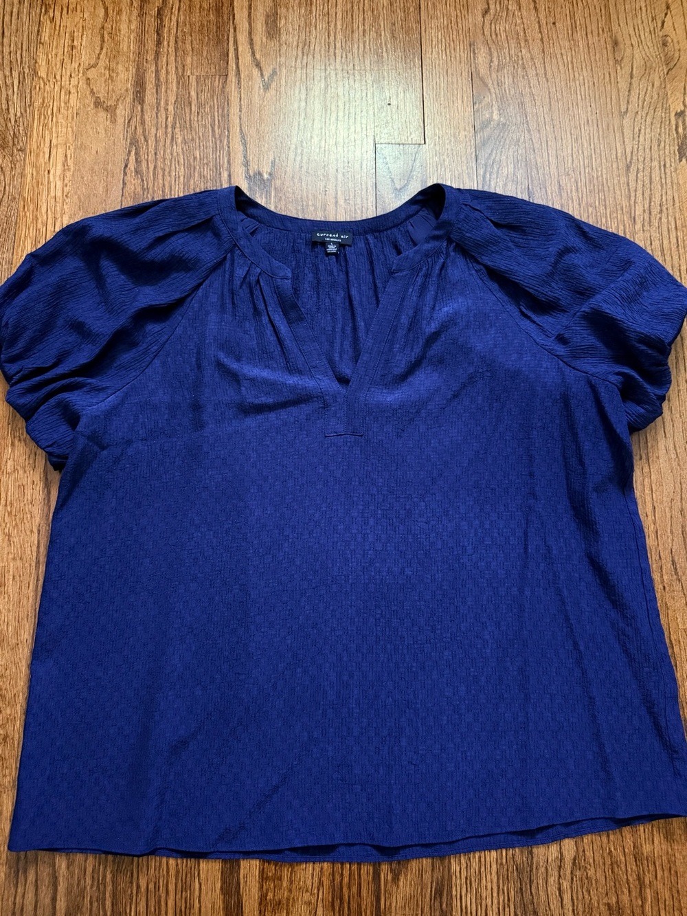 Stunning Current Air Navy Short Sleeve Split-Neck Blouse